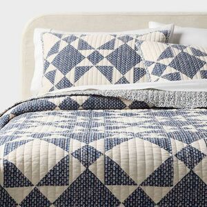 Full/Queen Patchwork Quilt Set Blue - Threshold